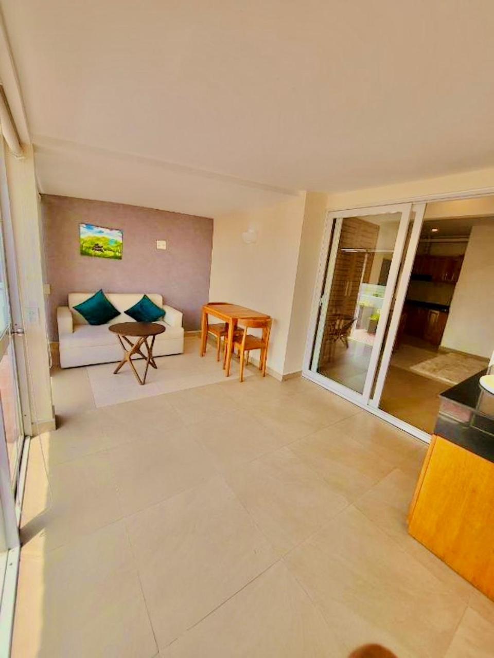 Simmi 5 Apartment Thành Pho Ho Chí Minh Esterno foto